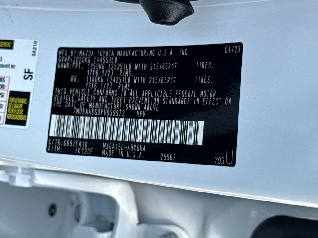 Used 2023 Off-white Toyota LE image 46