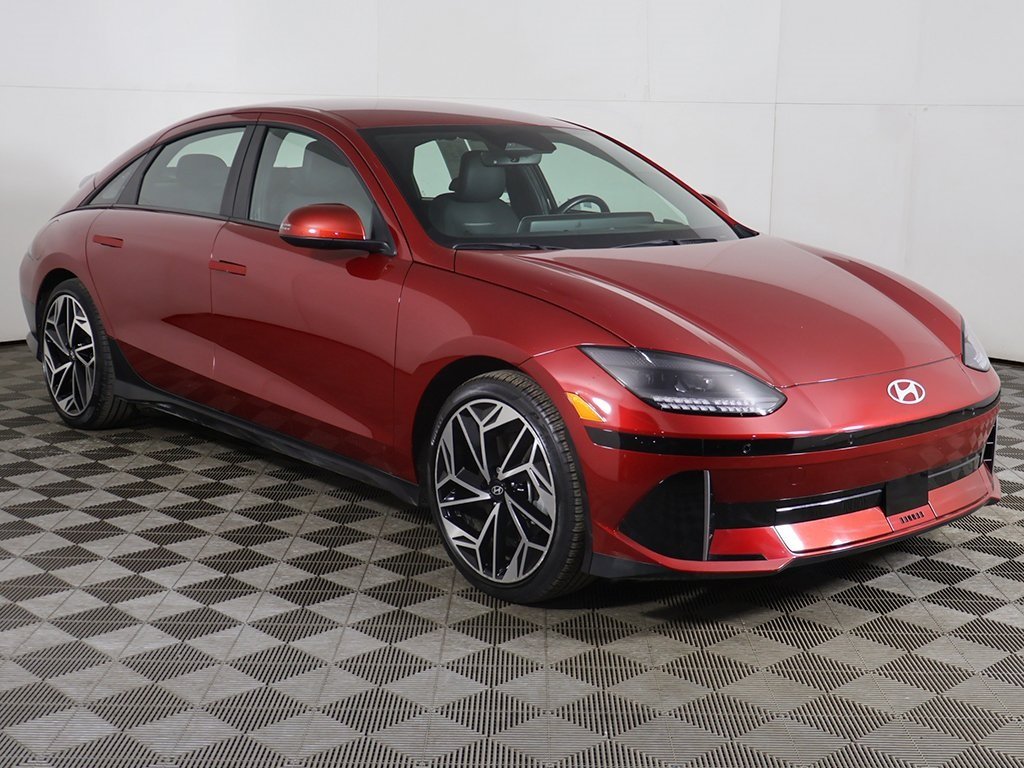 Used 2024 Hyundai IONIQ 6 SEL with VIN KMHM34AC0RA060386 for sale in Parma, OH