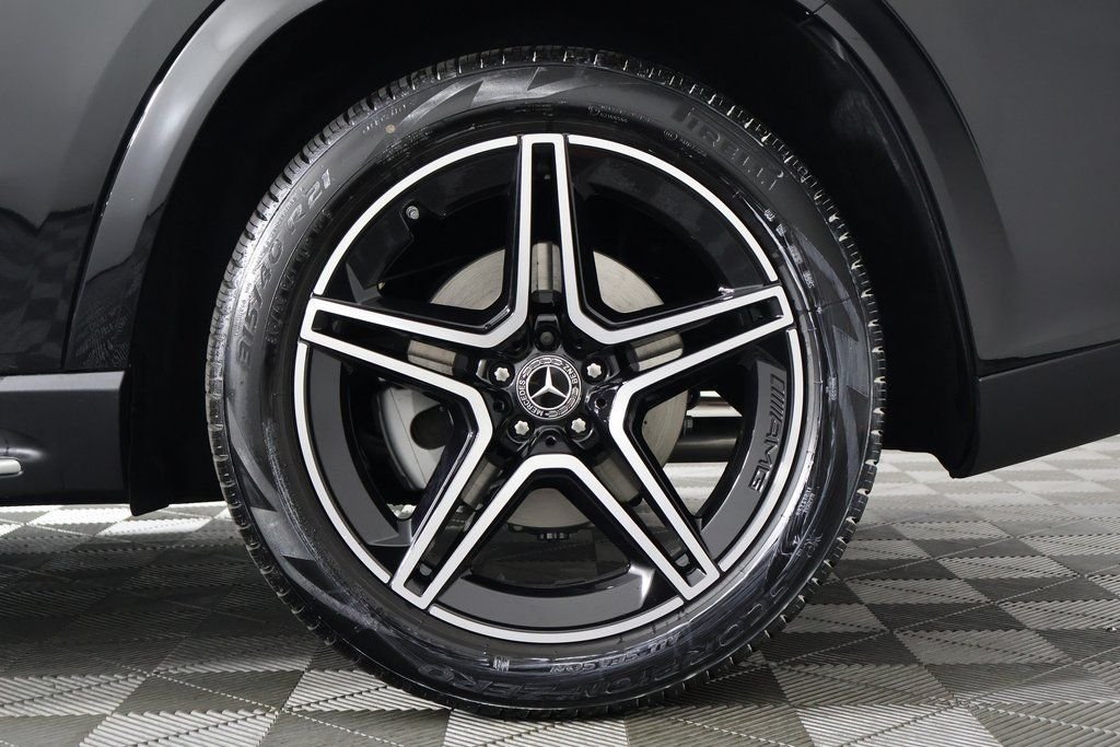 New 2026 Obsidian Black Metallic Mercedes-Benz GLS 450 image 11