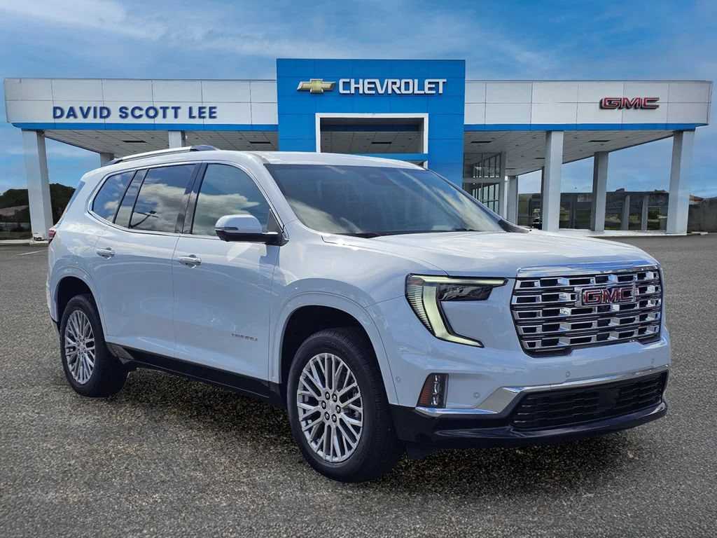 Used 2026 Glacier White Tricoat GMC Denali image 5