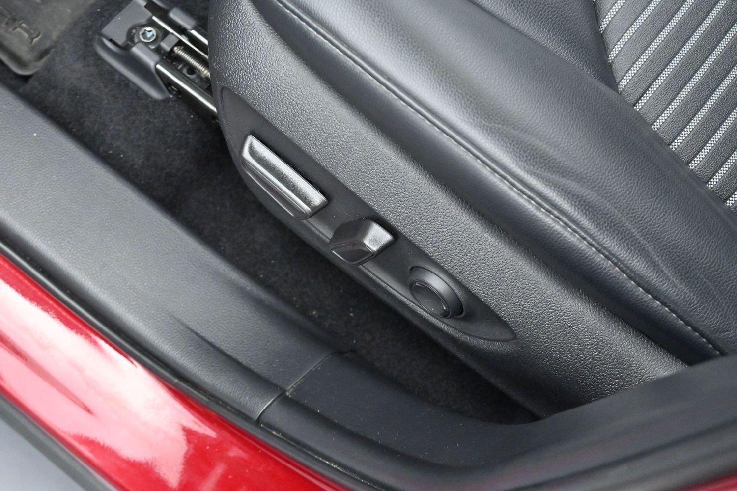 Used 2022 Ruby Flare Pearl Toyota XSE image 13