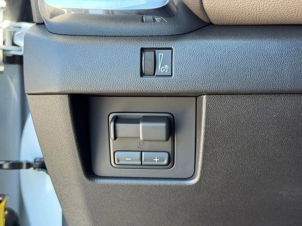 New 2026 Summit White GMC Denali image 29