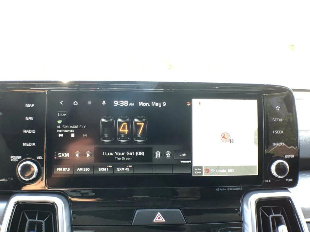 Used 2022 Black Kia SX image 49