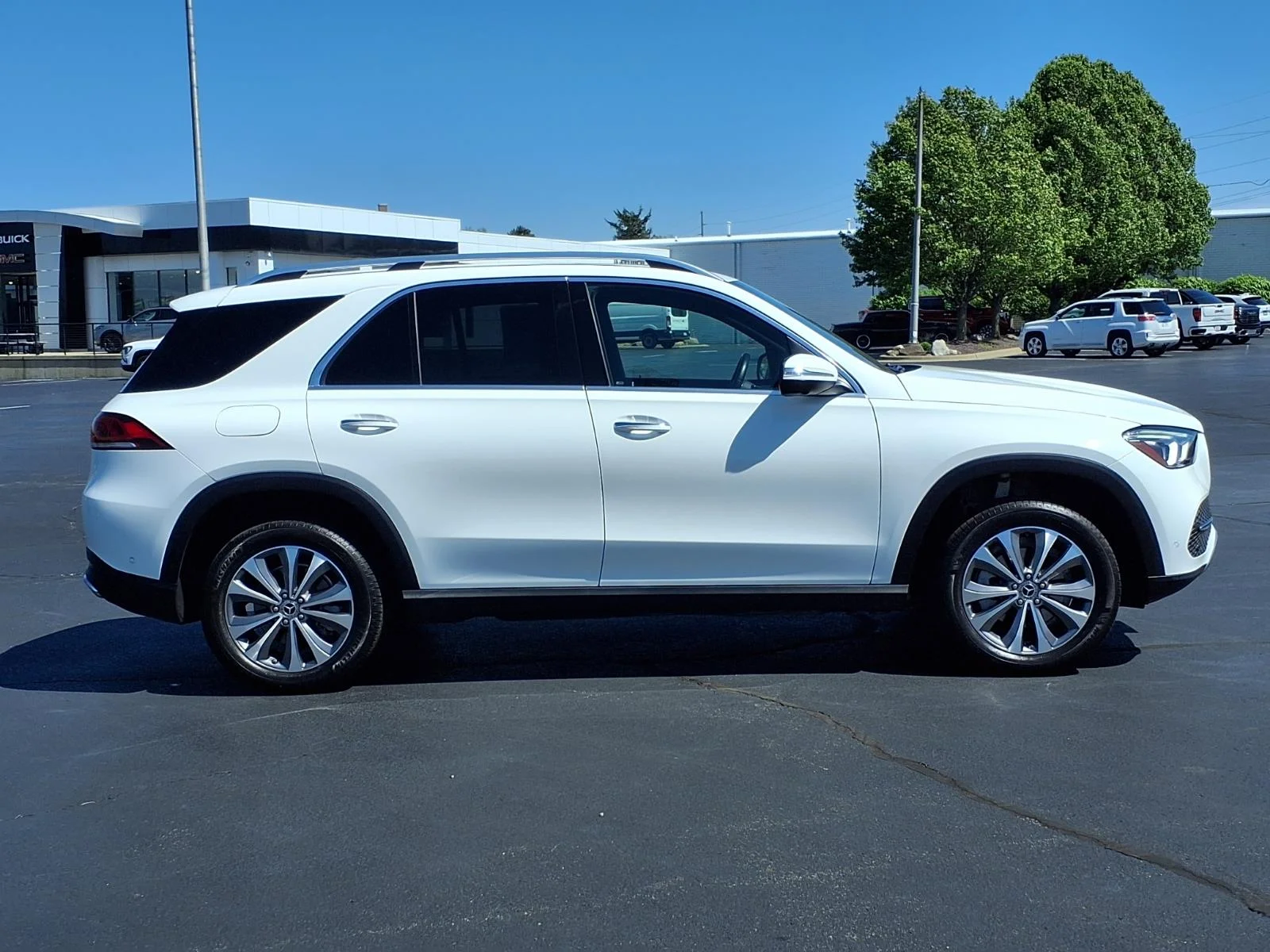 Used 2023 White Mercedes-Benz GLE 350 image 16