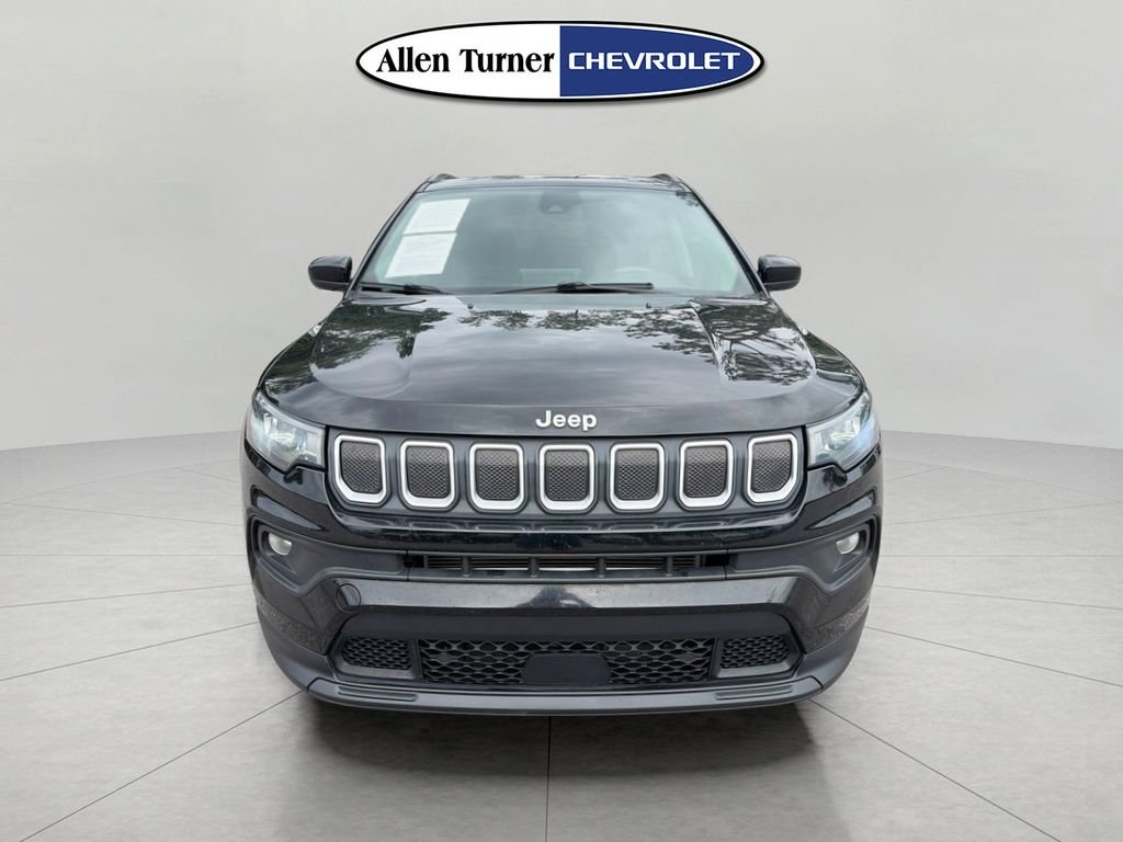 Used 2022 Jeep Compass Latitude with VIN 3C4NJCBB5NT139649 for sale in Crestview, FL