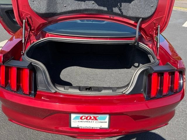 Used 2017 Red Ford V6 image 15