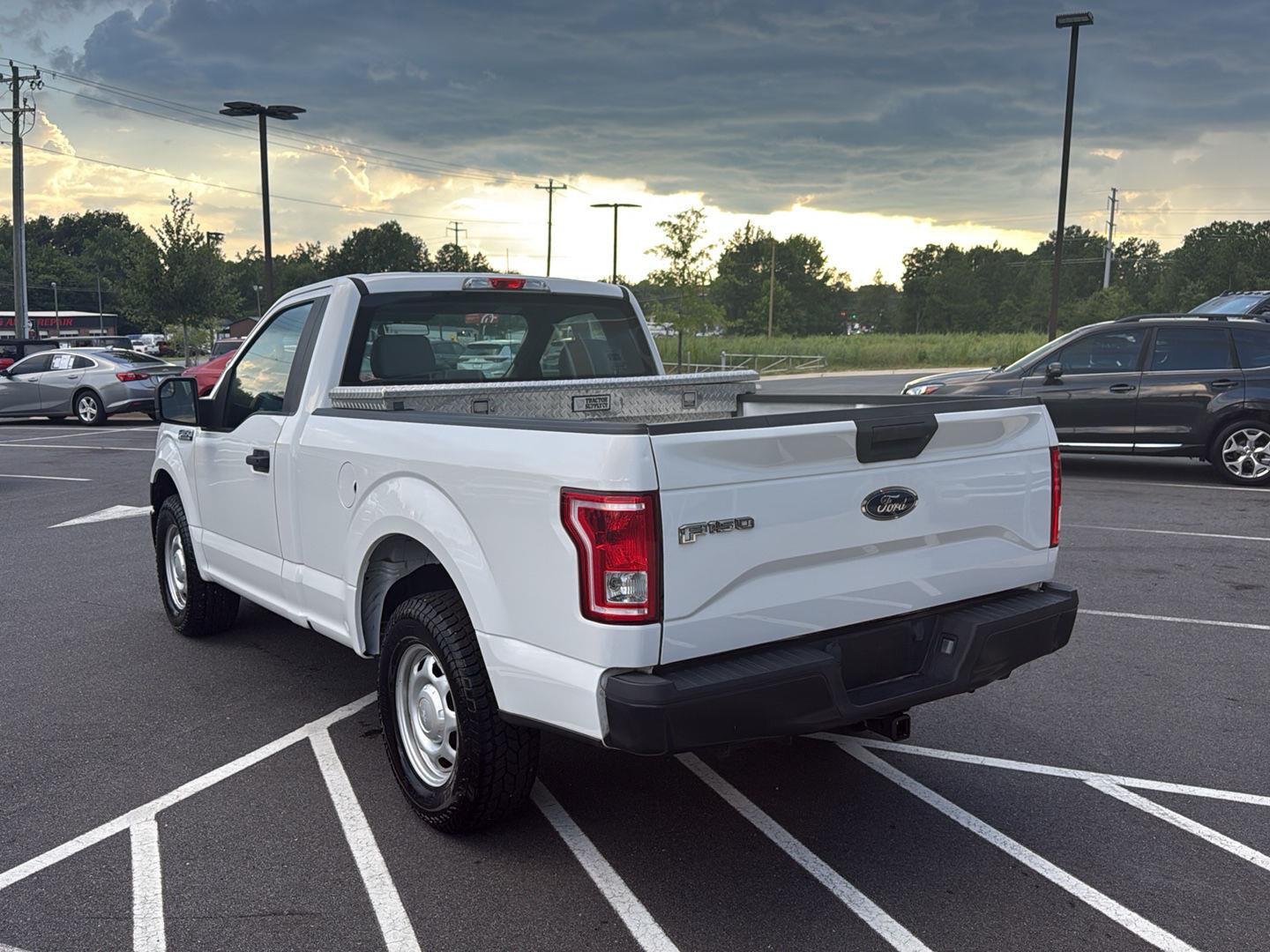 Used 2017 OXFORD WHITE FORD  image 7