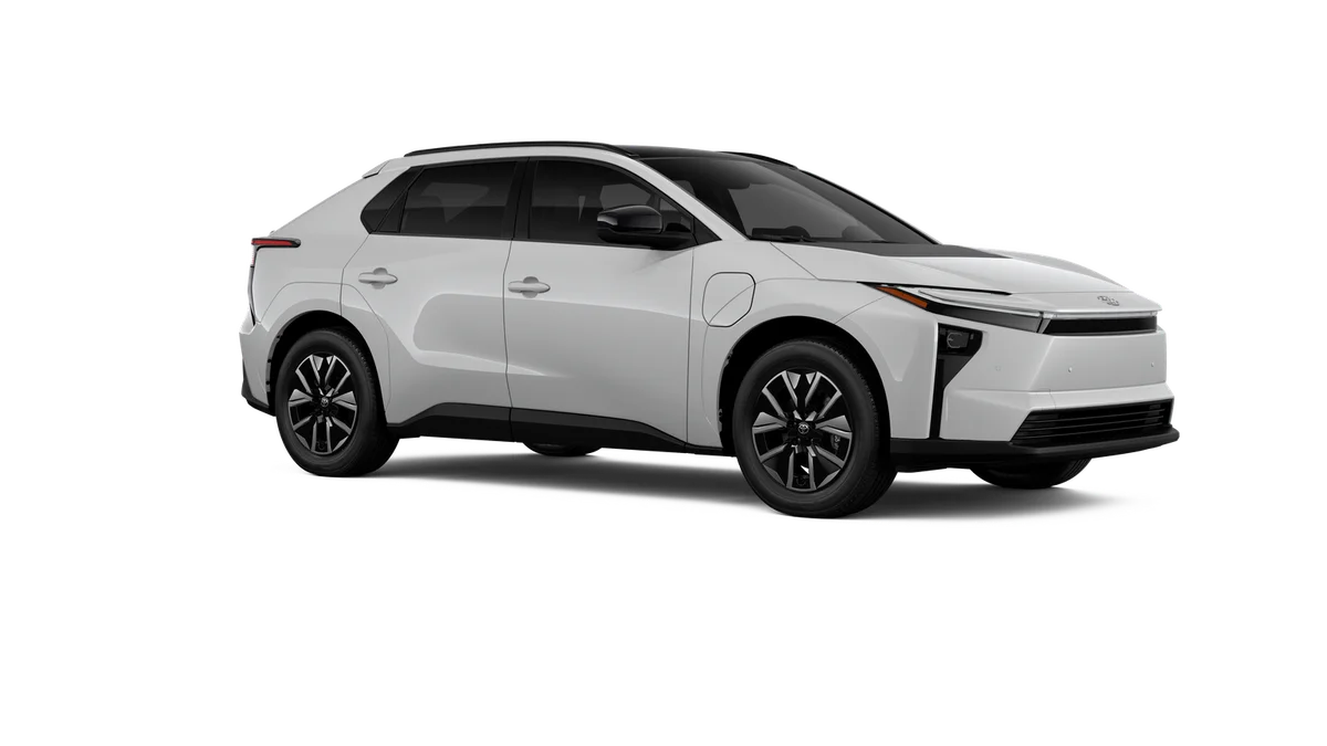 New 2026 Wind Chill Pearl Toyota XLE image 29