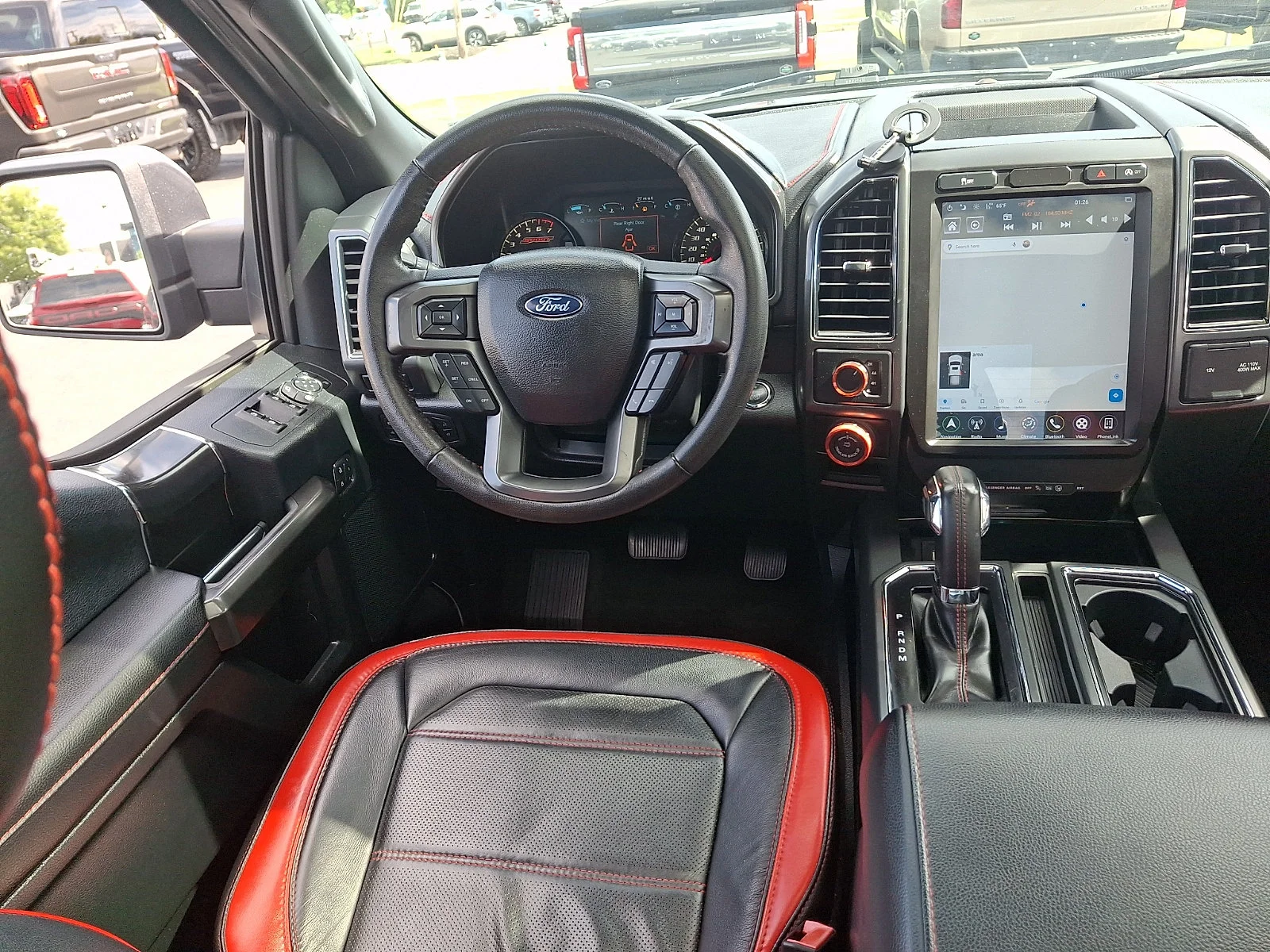Used 2019 Magnetic Metallic   J7 Ford LARIAT image 14