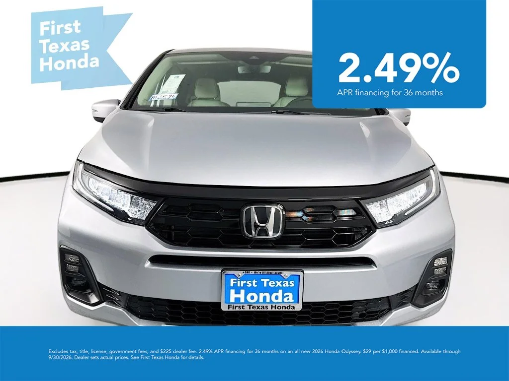 New 2027 Solar Silver Metallic Honda Touring image 2