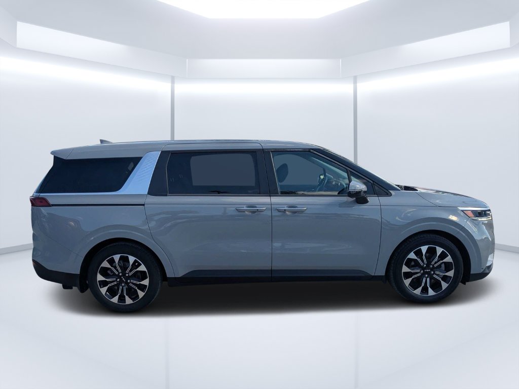 Used 2024 White Kia EX image 2