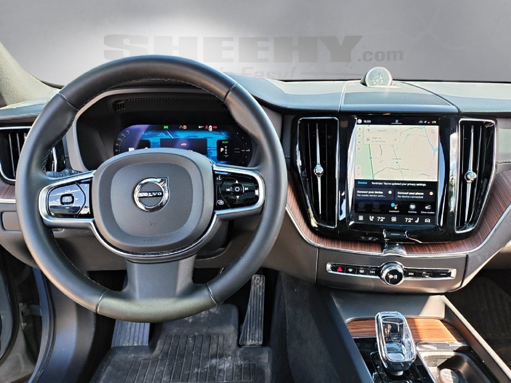 Used 2023 Gray Volvo Ultimate image 3