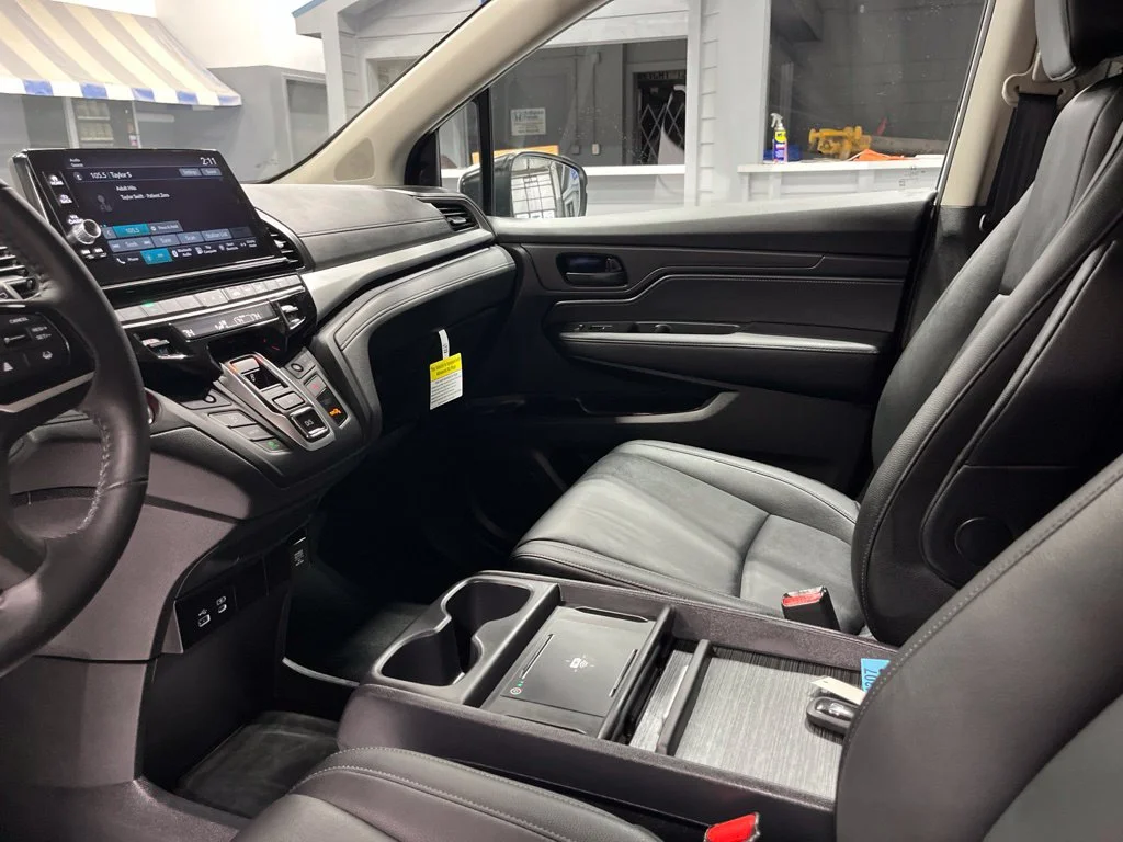 Used 2026 Platinum White Pearl Honda EX-L image 14