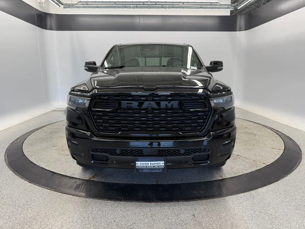 New 2026 Diamond Black Crystal Pearl-Coat Exterior Paint Ram Big Horn/Lone Star image 2