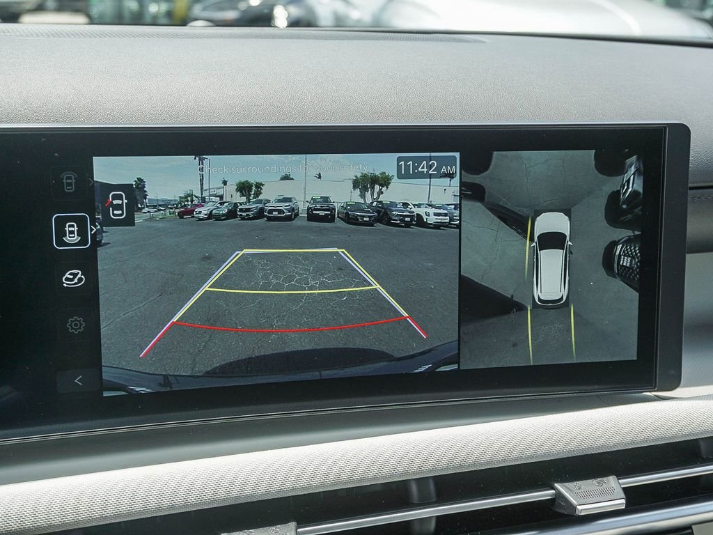 Used 2025 Gray Hyundai Limited image 23