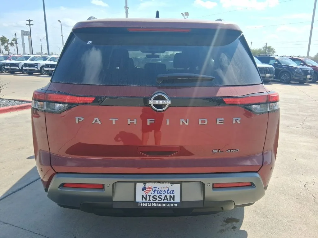 New 2026 Scarlet Ember Tintcoat Nissan SL image 5