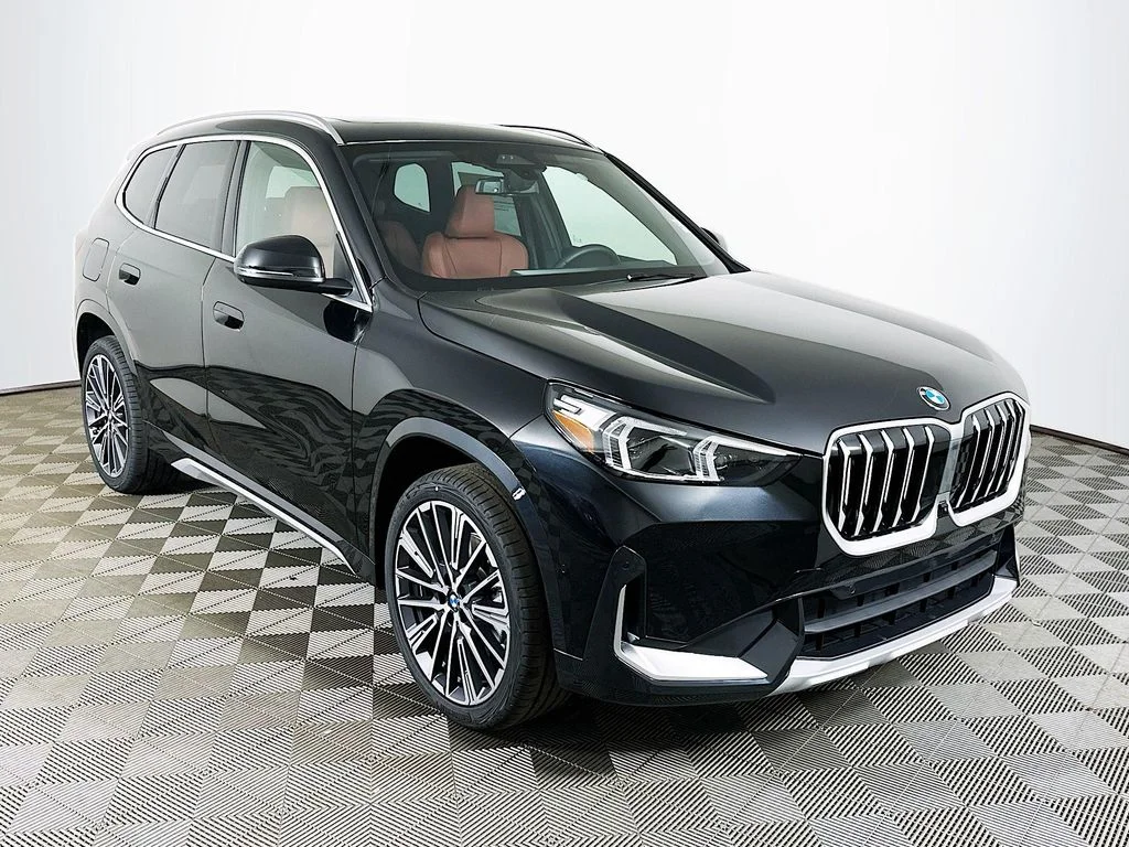 New 2026 Black Sapphire Metallic BMW xDrive28i image 3