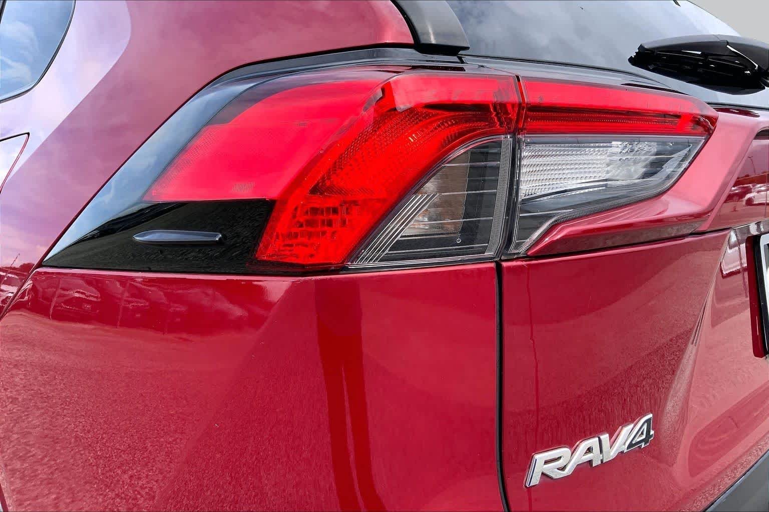 Used 2023 Ruby Flare Pearl Toyota XLE image 28