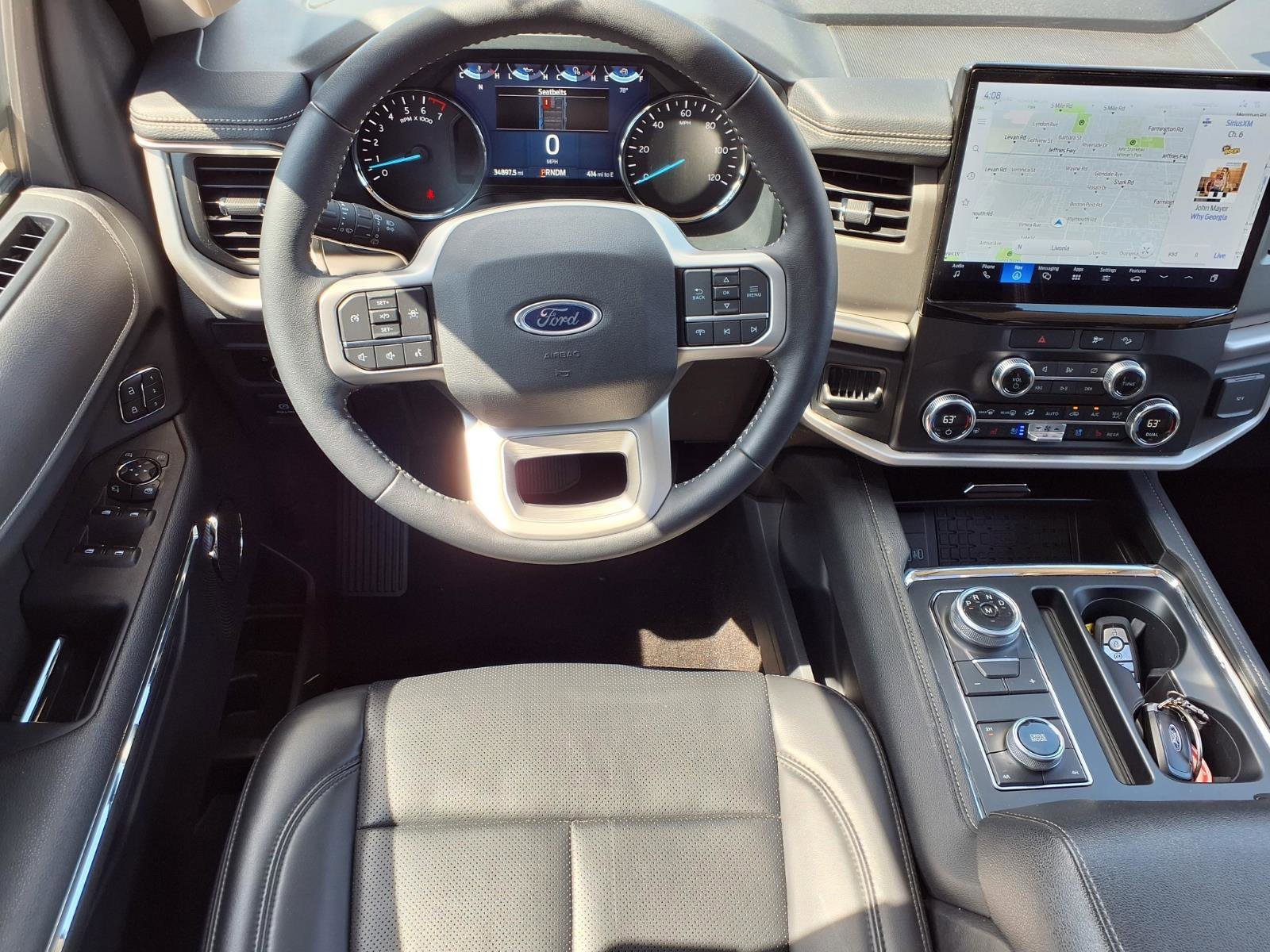 Certified Used 2023 Oxford White Ford XLT image 7