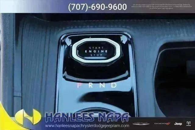 New 2026 Silver Zynith Clear-Coat Exterior Paint Jeep Laredo image 21