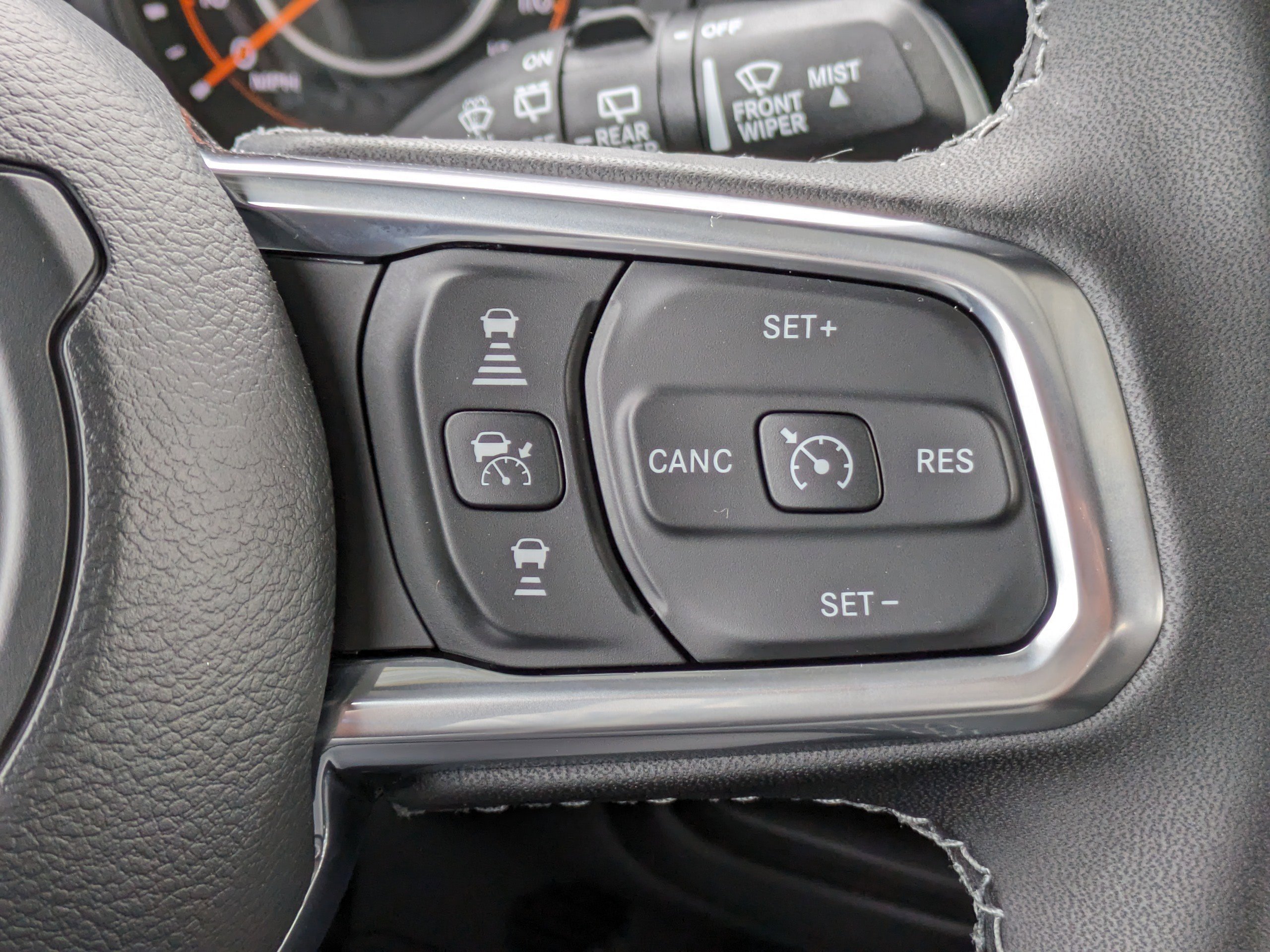 2026 Jeep Wrangler 4-Door Sahara - Photo 28