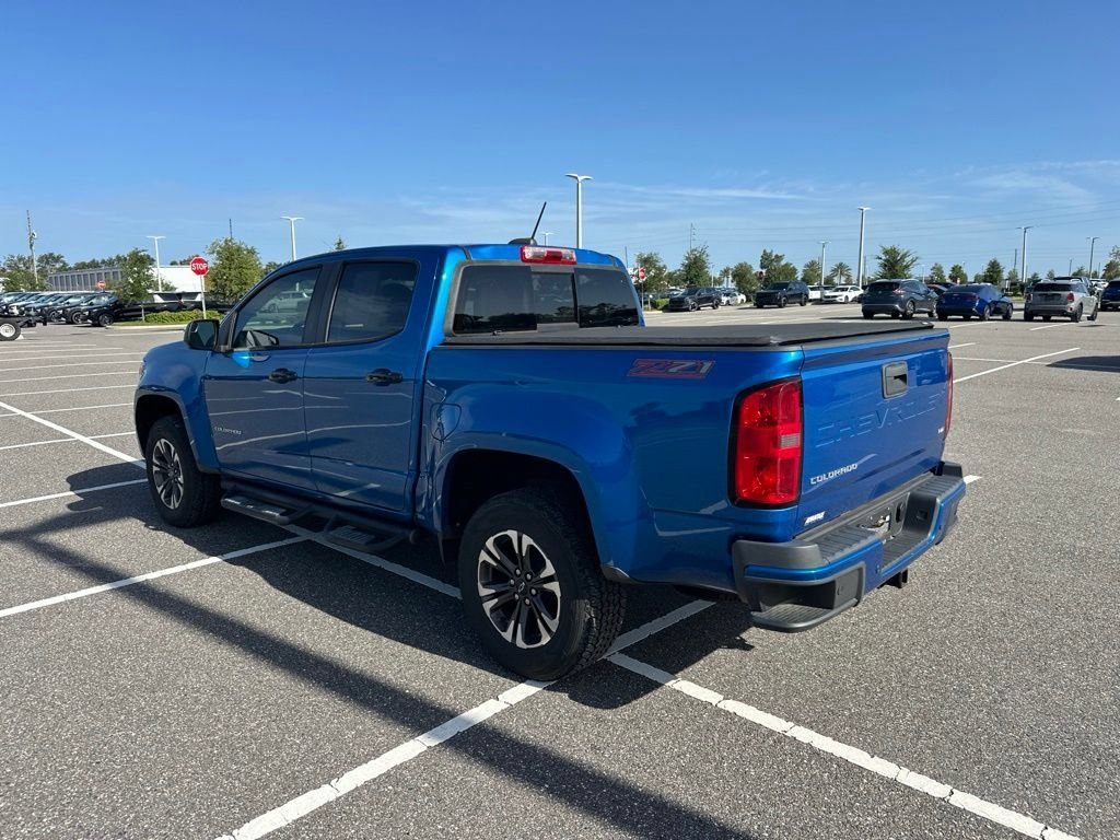 Used 2022 Blue Chevrolet Z71 image 10