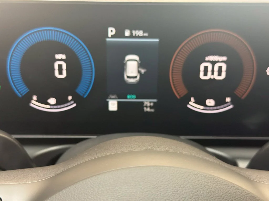 New 2026 Ecotronic Gray Hyundai SEL image 25