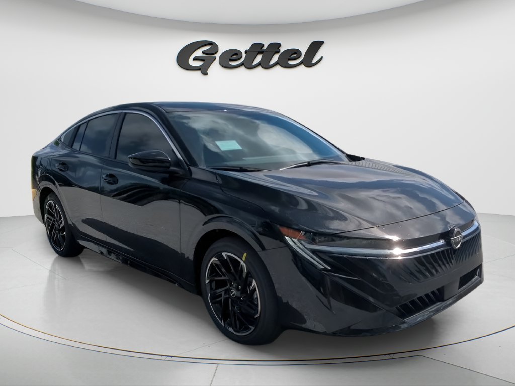 Certified Used 2026 Black Nissan SR image 5