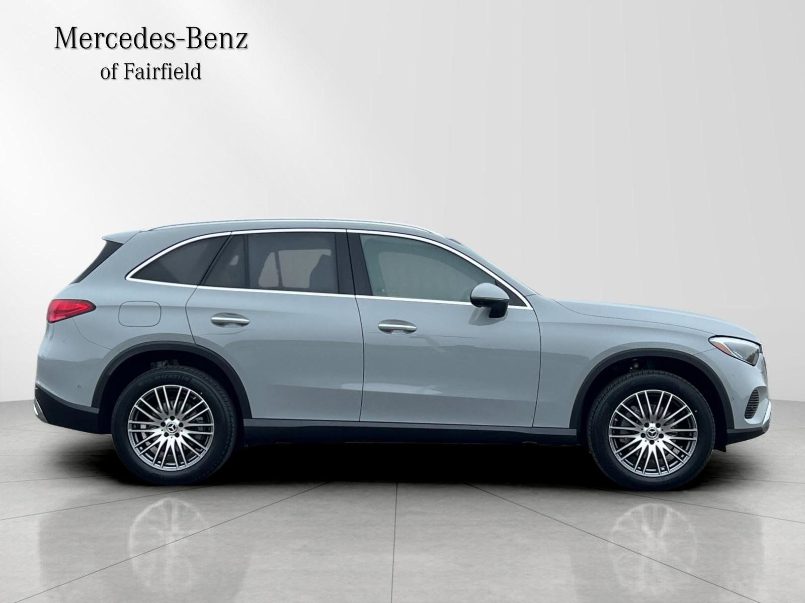 New 2026 MANUFAKTUR Alpine Grey Mercedes-Benz 300 image 8