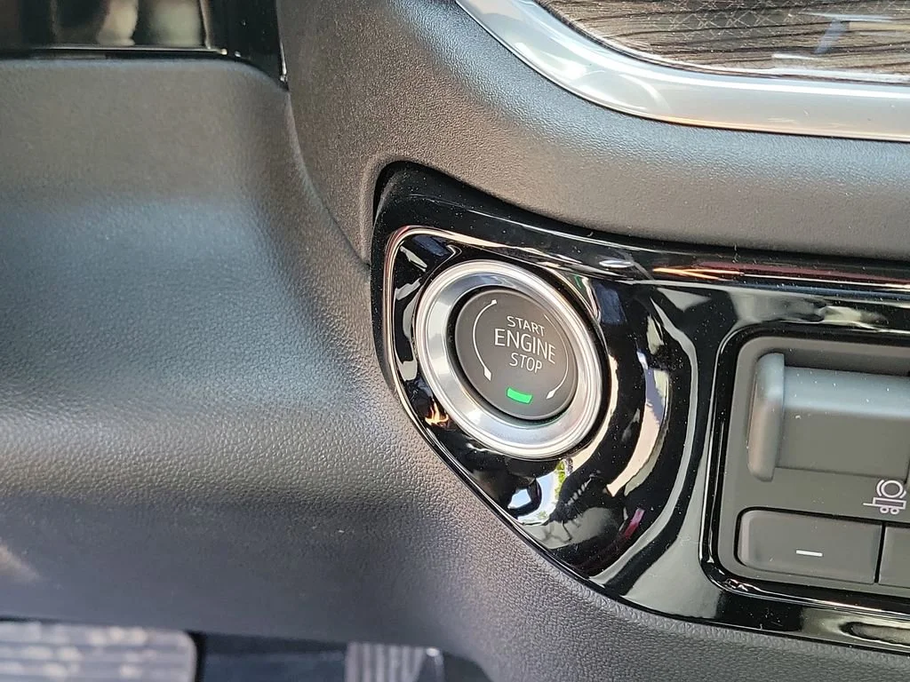 2026 Chevrolet Silverado 1500 LT - Photo 12