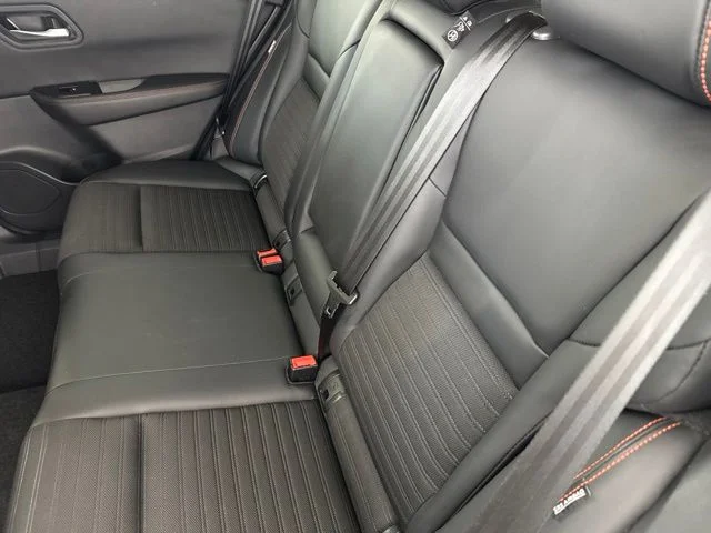 Used 2025 Beige/tan Nissan Rock Creek image 24