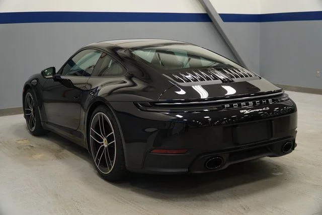 2026 Porsche 911 S - Photo 3