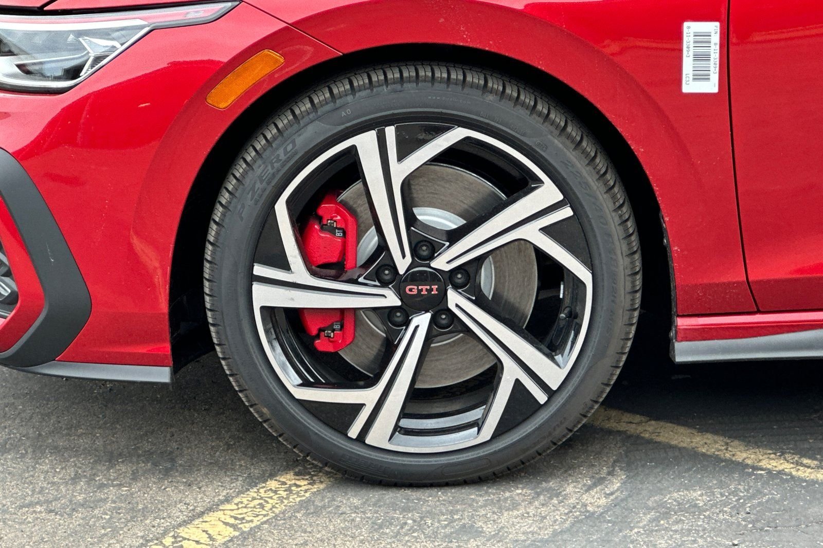 New 2026 Kings Red Metallic Volkswagen SE image 26