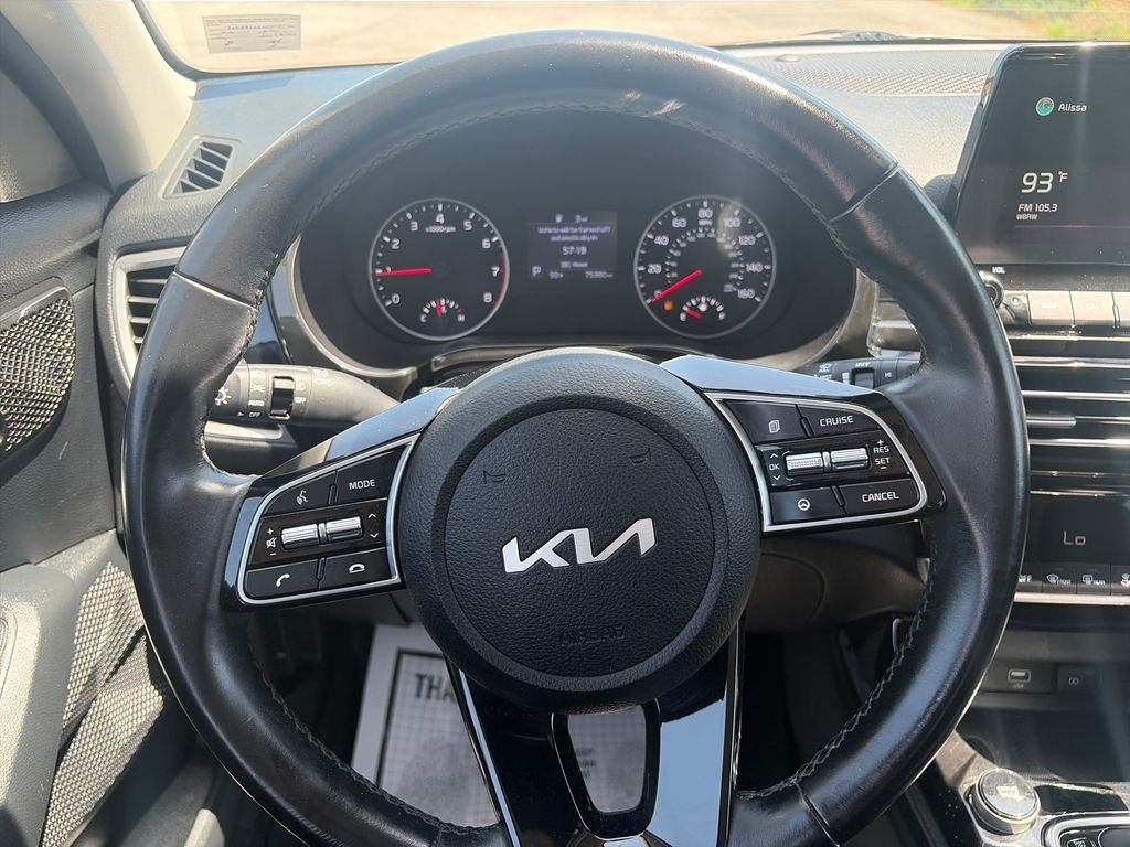 Used 2022 Steel Gray Kia EX image 23