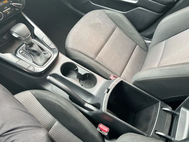 Used 2022 Black Kia LX image 23
