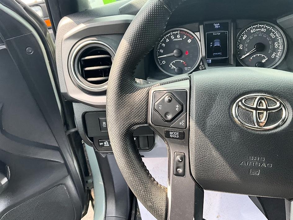 Used 2023  Toyota TRD Off-Road image 31