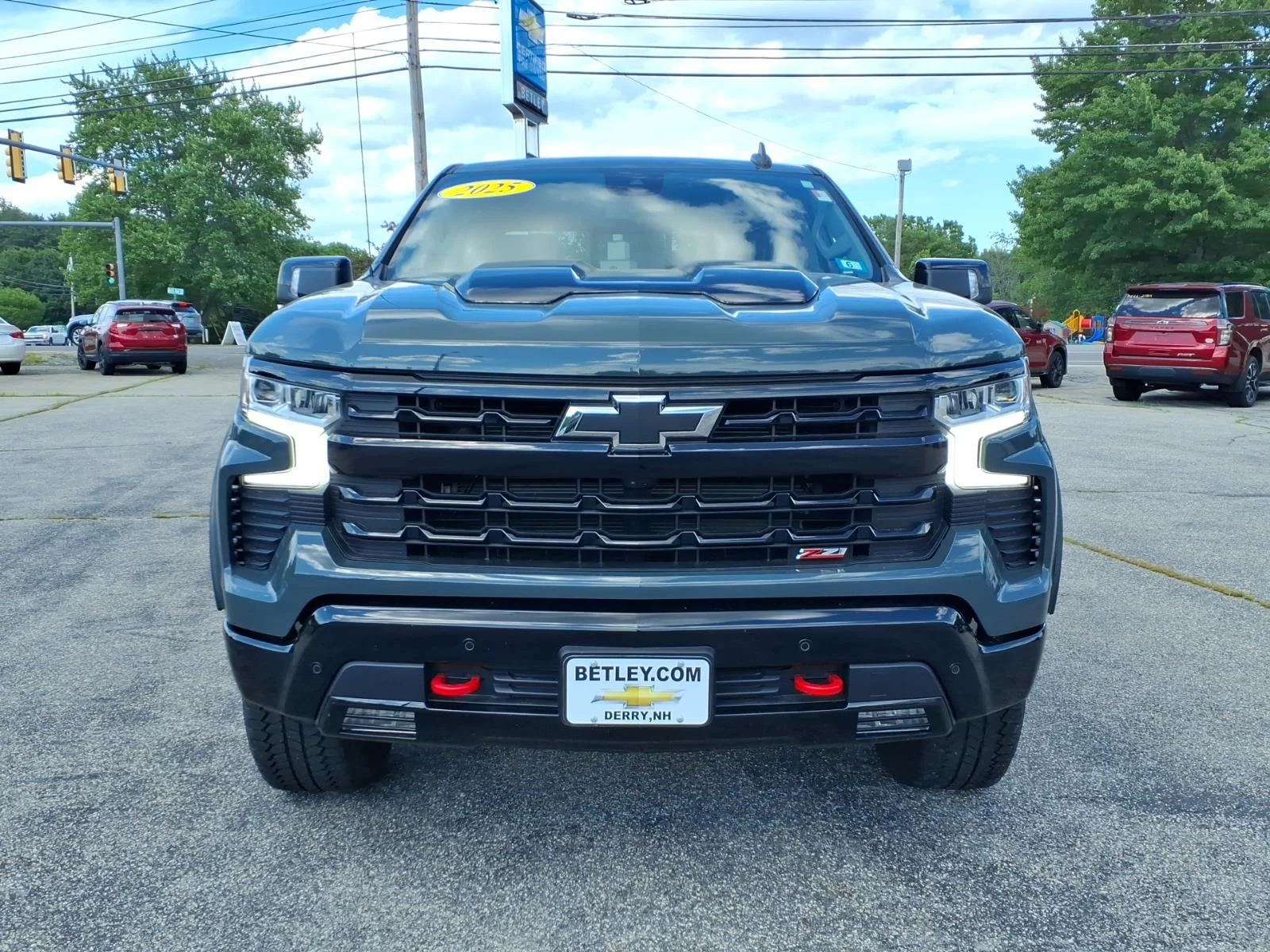 Used 2025 Cypress Gray Chevrolet LT Trail Boss image 10