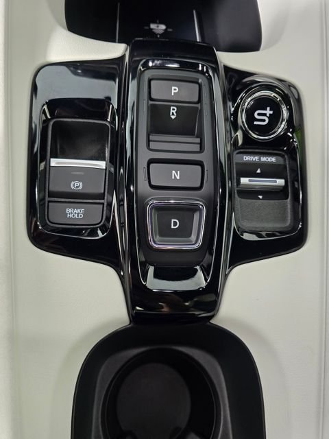 Used 2026 Boost Blue Pearl Honda  image 17