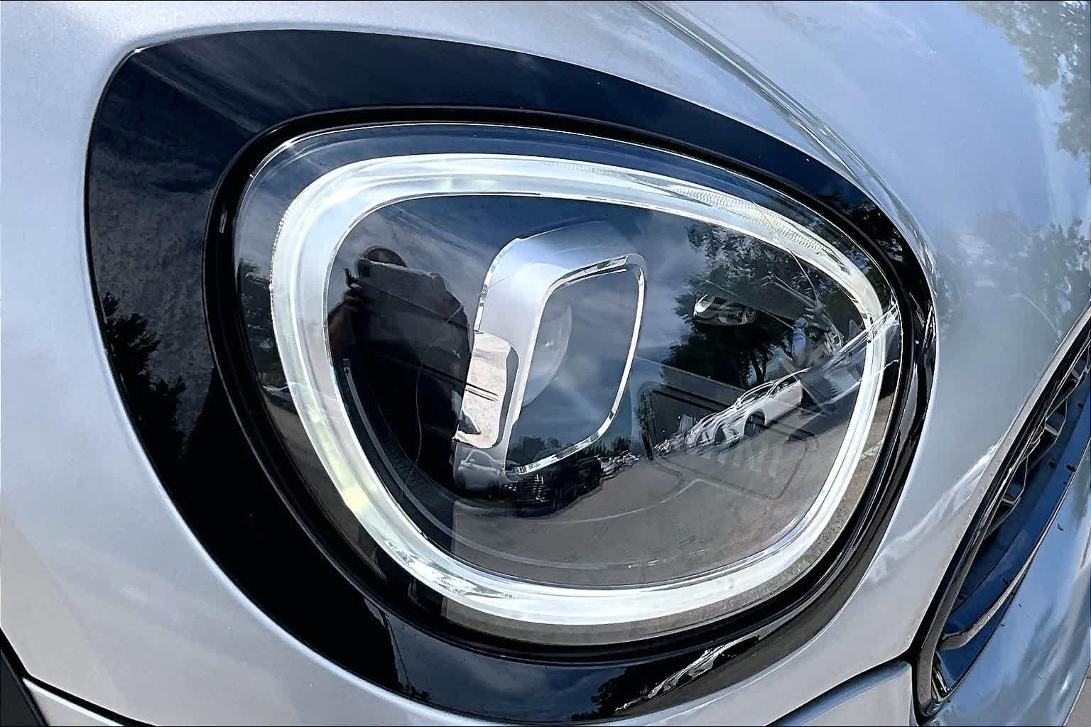 Used 2024 Melting Silver III Metallic MINI Cooper S image 28