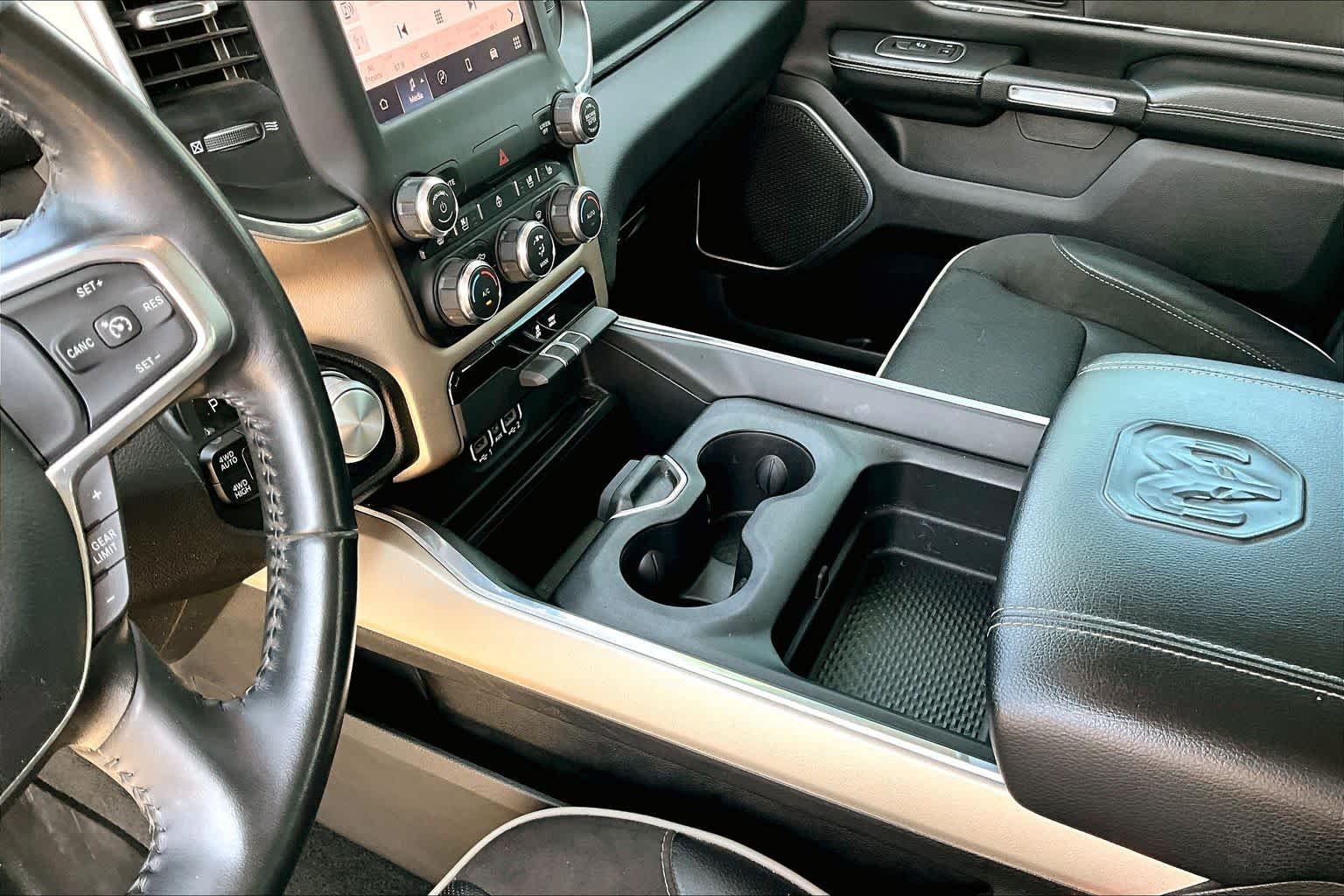 Used 2022 Granite Crystal Metallic Clearcoat Ram Laramie image 15