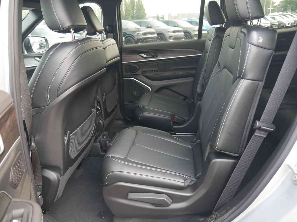 New 2026 Silver Zynith Jeep Limited image 12