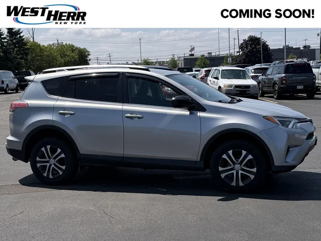 2016 Toyota RAV4 LE