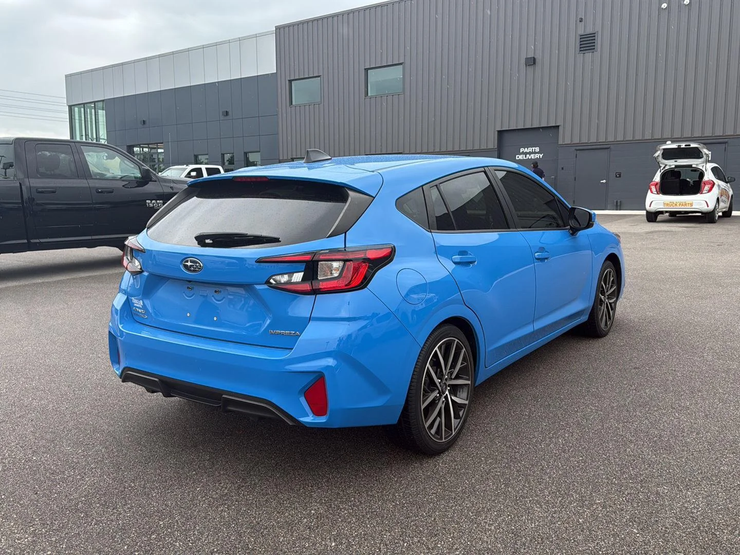 Used 2024 Oasis Blue Pearl Subaru Sport image 3