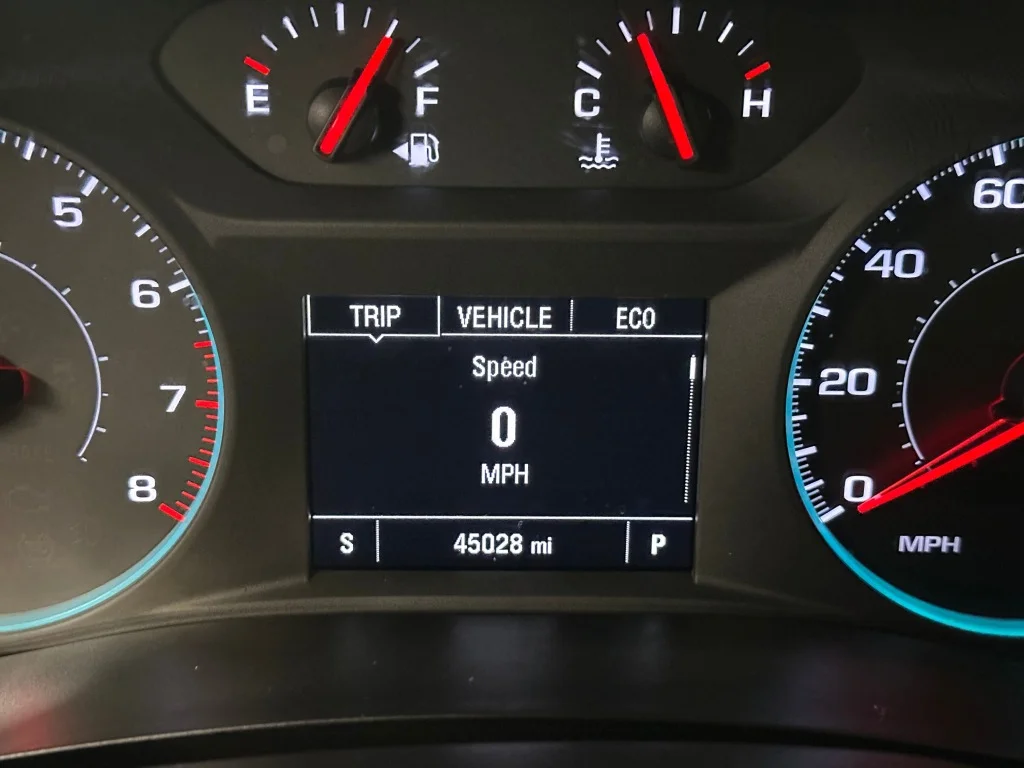 Used 2023 Summit White Chevrolet LS image 3
