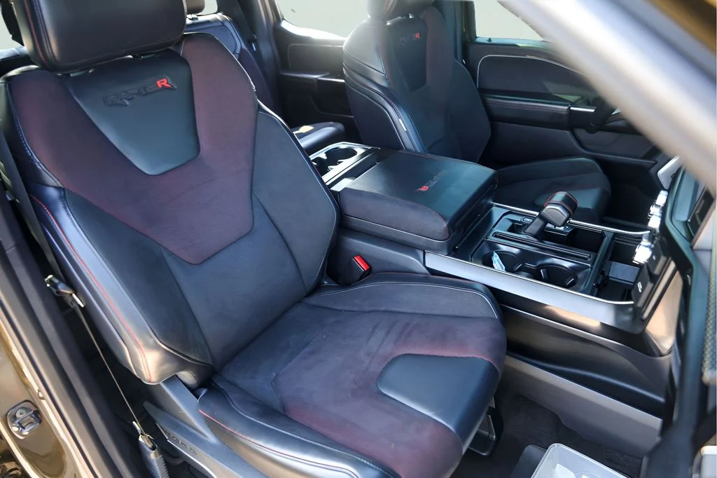 Used 2024 Green Ford Raptor image 36
