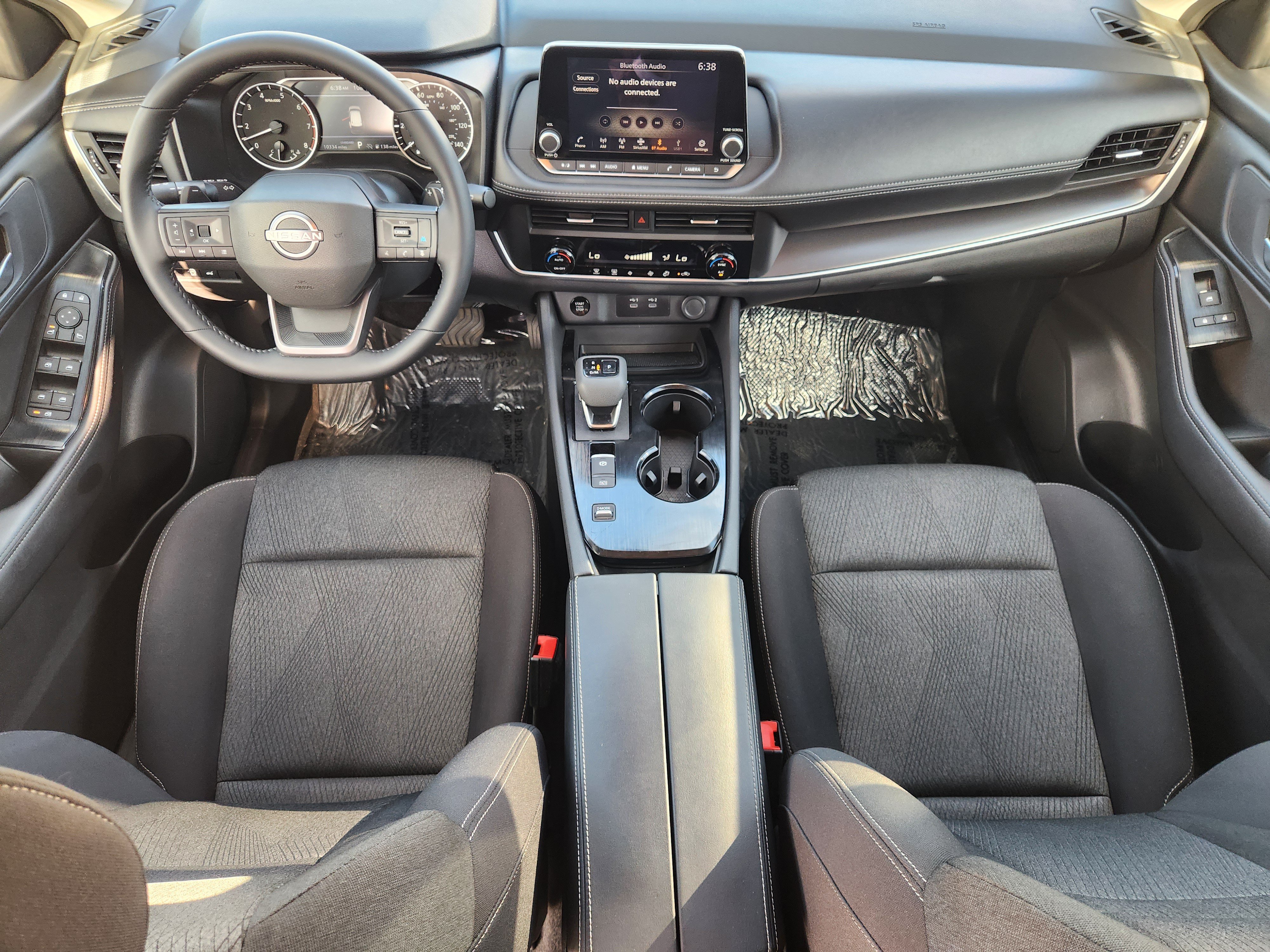 Used 2026 Everest White Pearl Tricoat Nissan SV image 24