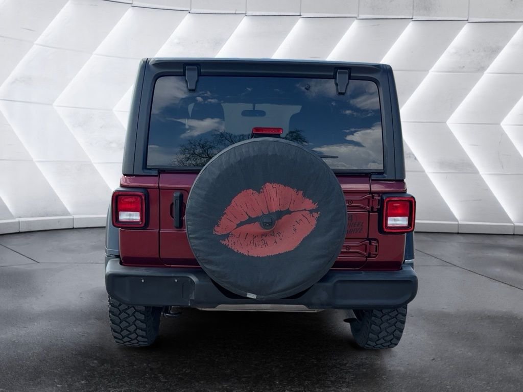 Used 2021 Red Jeep Unlimited Willys image 3