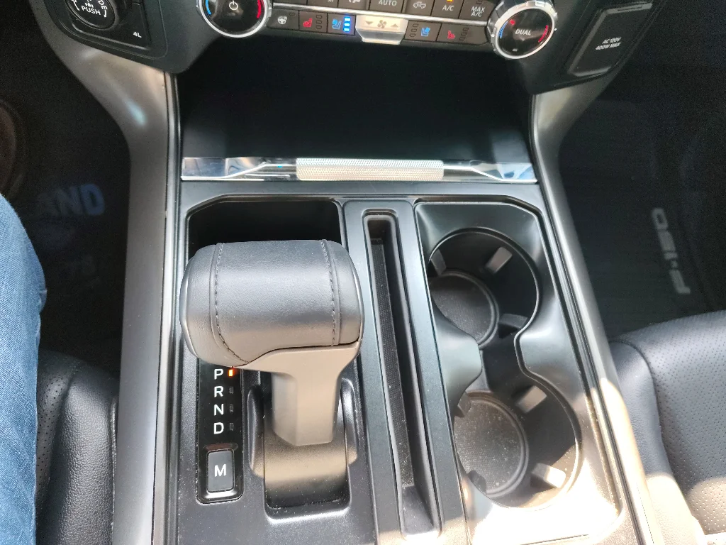 Used 2025 Star White Ford Lariat Crew Cab 4x4 image 25