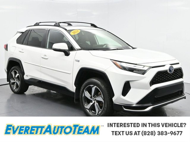 2024 Toyota RAV4 Prime SE