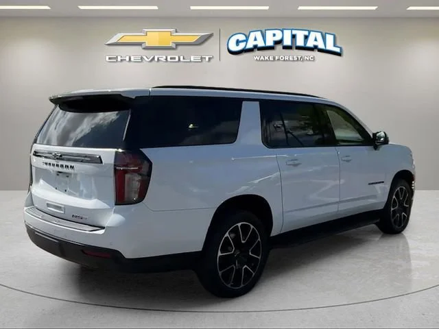 Used 2024 Summit White Chevrolet RST image 5